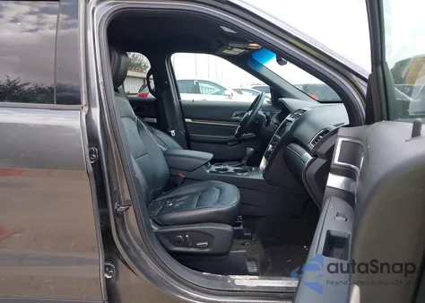 2018 Ford Explorer Limited z USA, uszkodzony, nr VIN 1FM5K7F85JGA70829